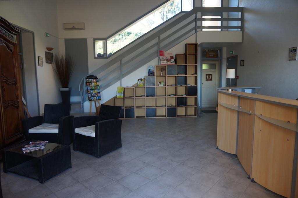 Logis Hotel Le Col De L'Ange Draguignan Eksteriør billede